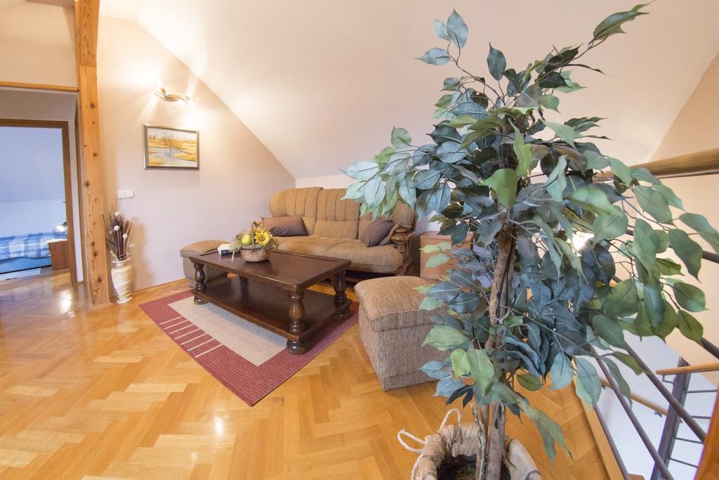 אוטוצאץ Apartment Oreskovic מראה חיצוני תמונה